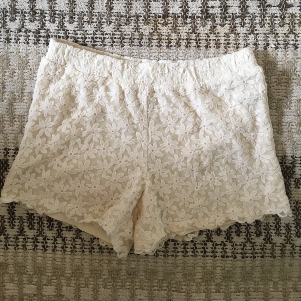 Cream floral shorts